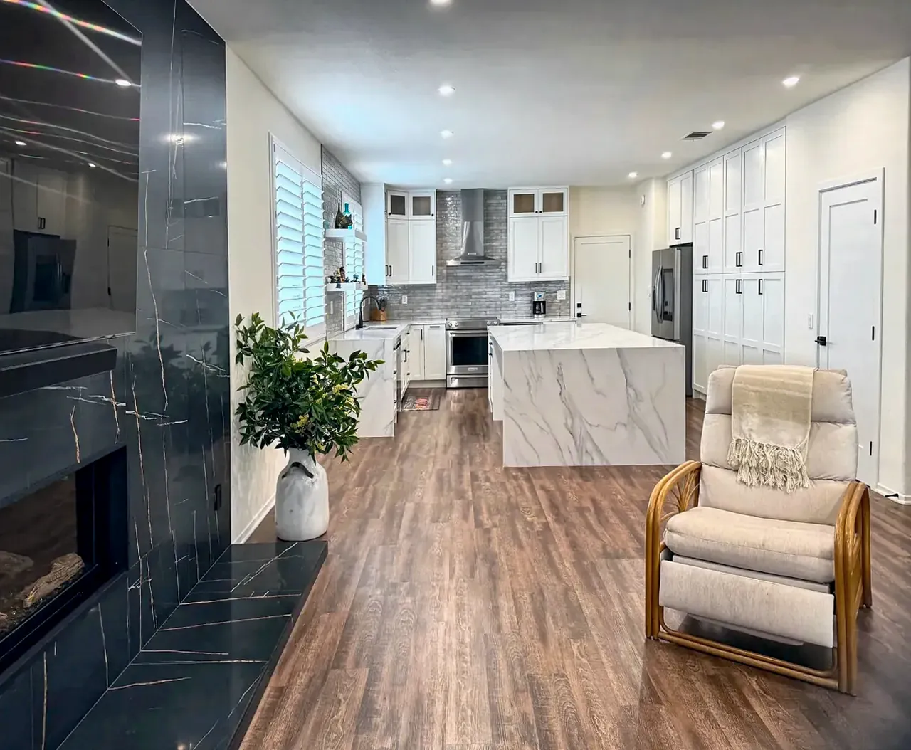 Contemporary Transitional Kitchen Remodel by Seven Home Improvement Inc. — Project 2 project photo 4