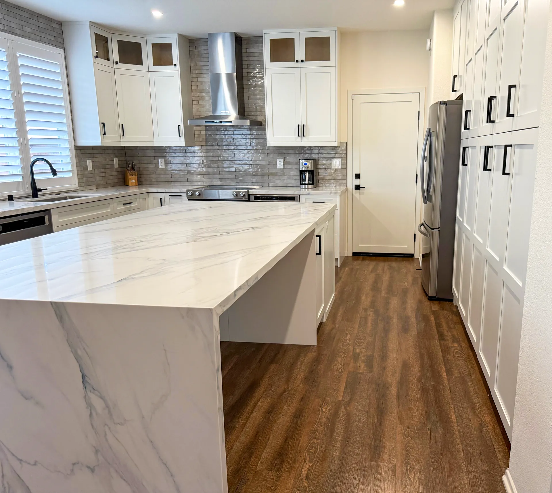 Contemporary Transitional Kitchen Remodel by Seven Home Improvement Inc. — Project 2 project photo 2